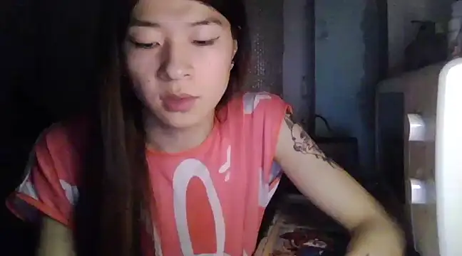 CarlyJoy online show from 02/28/25, 06:20