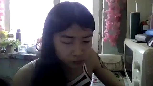 CarlyJoy online show from 04/27/26, 11:52
