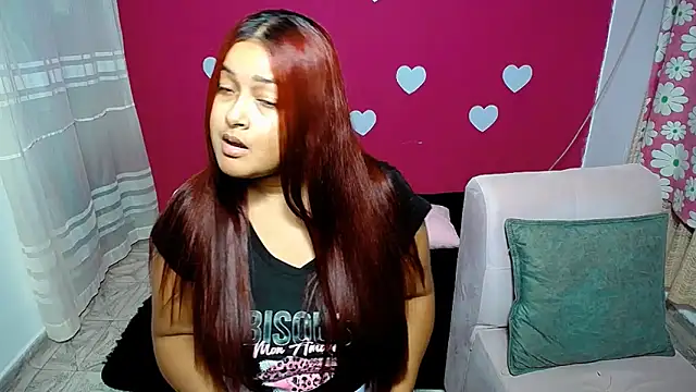 Snapshot of violeta_rous chatting on 05/30/26, 02:52 violeta rous online show from 05/30/26, 02:52