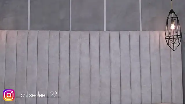 chloe d online show from 01/27/25, 11:22