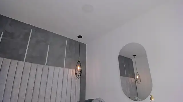 chloe d online show from 02/24/25, 12:16