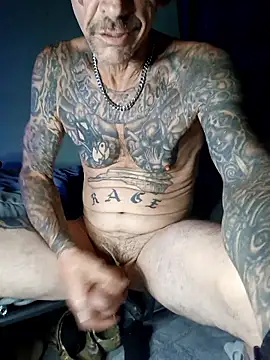 deepstroker42071 online show from 10/09/25, 02:04