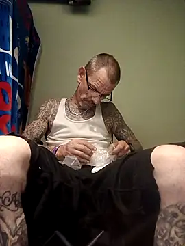 deepstroker42071 online show from 11/15/25, 10:12