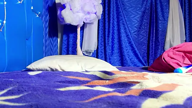 the littleangel1 online show from 02/04/26, 01:55