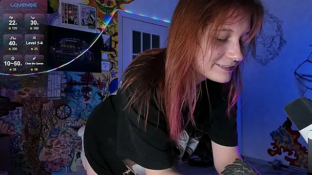 Snapshot of Sunny_Mouse_ chatting on 12/13/24, 01:55 Sunny Mouse  online show from 12/13/24, 01:55