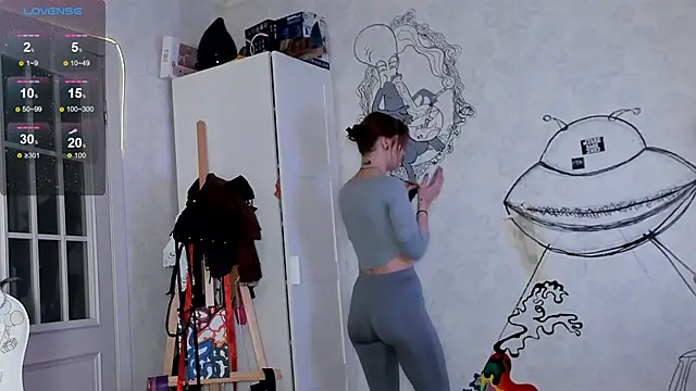 Snapshot of Sunny_Mouse_ chatting on 01/15/25, 06:19 Sunny Mouse  online show from 01/15/25, 06:19