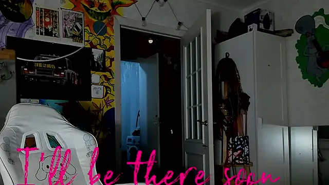 Snapshot of Sunny_Mouse_ chatting on 09/16/25, 03:46 Sunny Mouse  online show from 09/16/25, 03:46