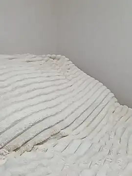 tai0202 online show from 01/30/25, 03:22