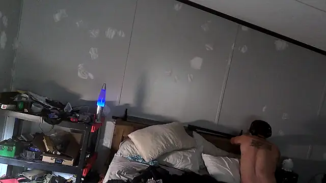 Snapshot of Bi_curious86 chatting on 11/09/25, 06:55 Bi curious86 online show from 11/09/25, 06:55