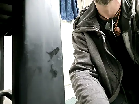 Bi curious86 online show from 06/04/26, 02:34