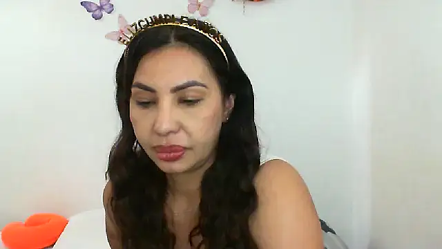 salome  milf online show from 05/28/26, 07:11