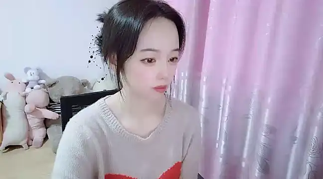 Snapshot of wwcc123 chatting on 02/24/25, 02:08 wwcc123 online show from 02/24/25, 02:08