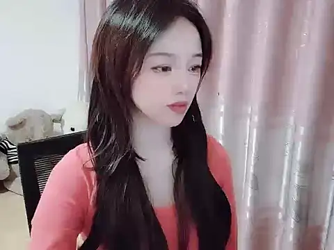 Snapshot of wwcc123 chatting on 10/28/25, 02:20 wwcc123 online show from 10/28/25, 02:20