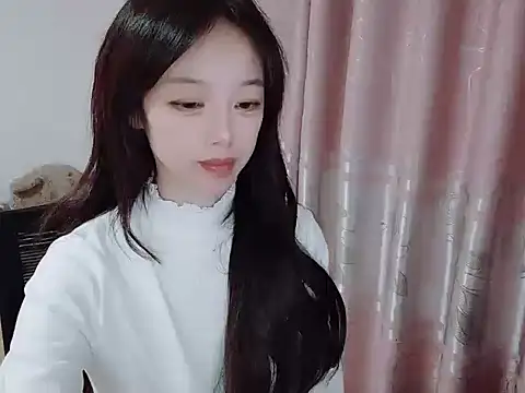 Snapshot of wwcc123 chatting on 11/28/25, 02:31 wwcc123 online show from 11/28/25, 02:31