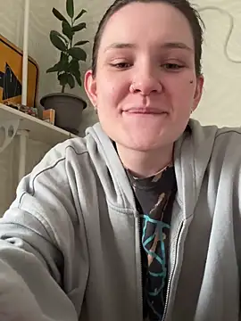 Snapshot of MakeBabyCum chatting on 03/20/25, 05:35 MakeBabyCum online show from 03/20/25, 05:35