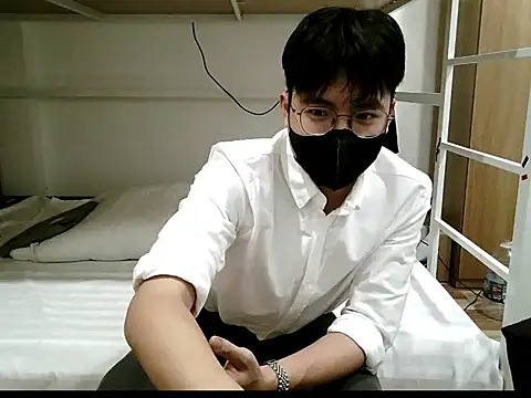 Gwencloudy online show from 01/06/26, 05:38