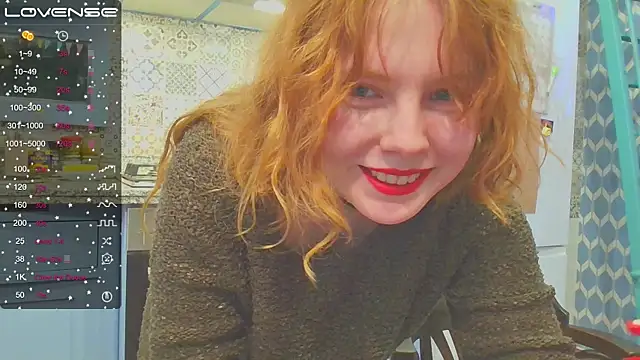 Snapshot of RubyLynxx chatting on 02/08/25, 02:38 RubyLynxx online show from 02/08/25, 02:38