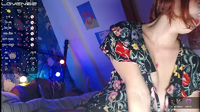 Snapshot of RubyLynxx chatting on 11/08/25, 07:12 RubyLynxx online show from 11/08/25, 07:12