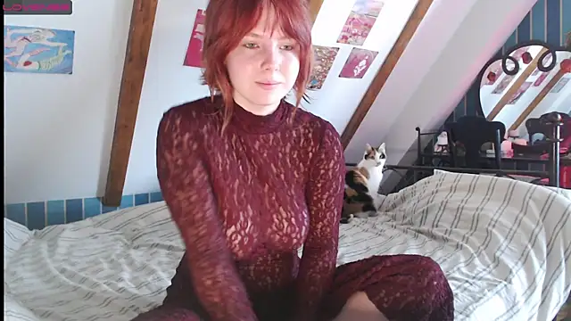 Snapshot of RubyLynxx chatting on 11/23/25, 08:25 RubyLynxx online show from 11/23/25, 08:25