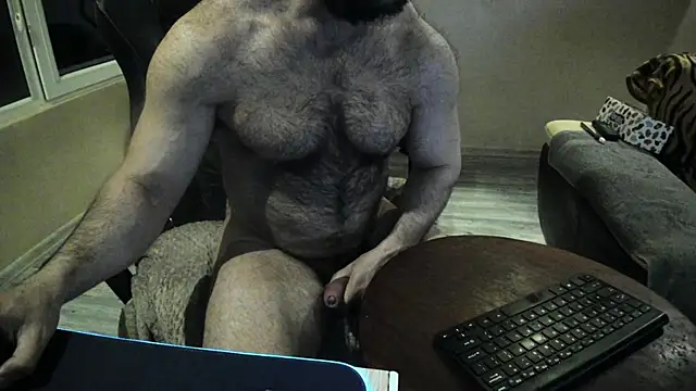 Snapshot of Hugealphabeast chatting on 03/04/25, 09:32 Hugealphabeast online show from 03/04/25, 09:32