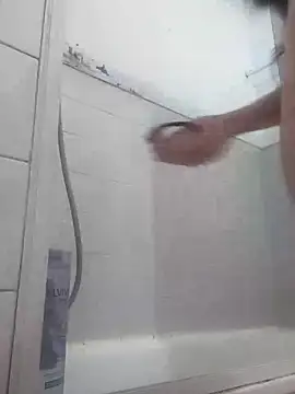 bruna safadinhaa online show from 02/15/25, 12:11