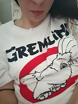 bruna safadinhaa online show from 11/04/25, 02:38