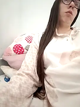 bruna safadinhaa online show from 12/17/25, 03:07