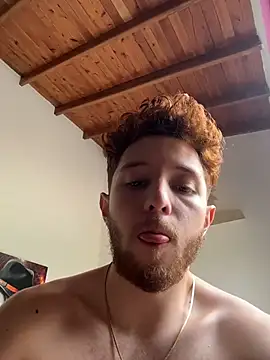 Juan Castano online show from 10/30/25, 03:24