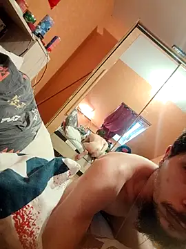 Snapshot of Luka932 chatting on 02/09/26, 08:40 Luka932 online show from 02/09/26, 08:40