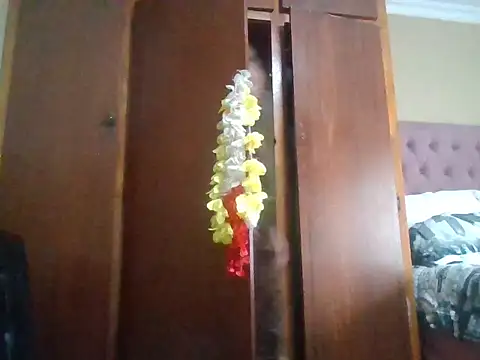 ShooingBunch online show from 10/29/25, 09:44