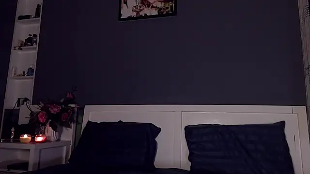 MeIisaLove online show from 12/12/24, 09:04