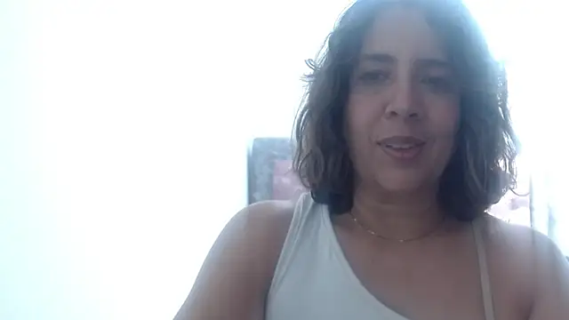 Victoria meester online show from 05/15/26, 04:03