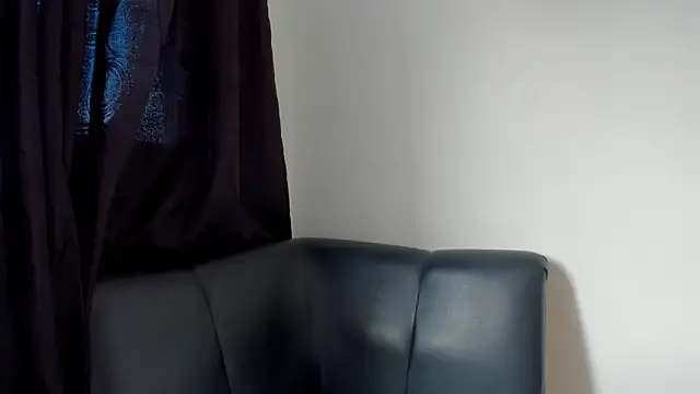 Snapshot of squirttati33 chatting on 02/07/25, 02:26 squirttati33 online show from 02/07/25, 02:26