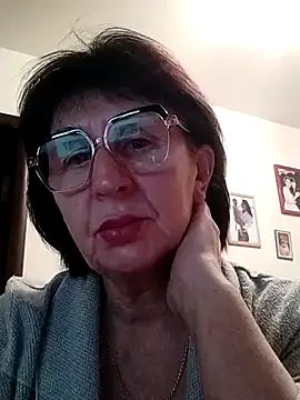 AlbinaXPretty online show from 12/15/24, 05:34