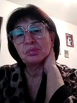 AlbinaXPretty online show from 12/15/24, 02:27