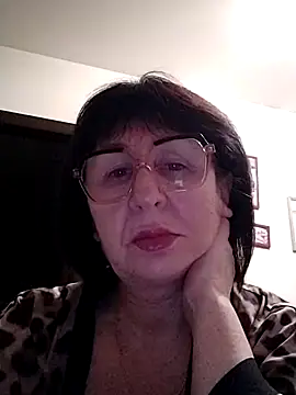 AlbinaXPretty online show from 01/28/25, 04:50