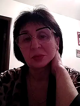 AlbinaXPretty online show from 02/02/25, 07:04