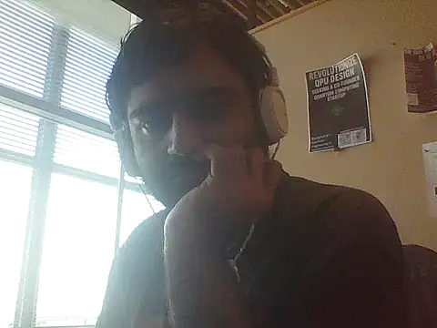 Snapshot of JohnBond009 chatting on 06/17/26, 05:47 JohnBond009 online show from 06/17/26, 05:47