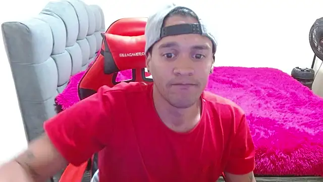 Snapshot of kelvin_jhoseth1 chatting on 01/05/25, 02:38 kelvin jhoseth1 online show from 01/05/25, 02:38