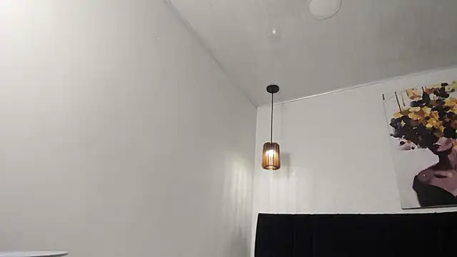 Snapshot of dolly_zoe chatting on 03/23/26, 11:14 dolly zoe online show from 03/23/26, 11:14