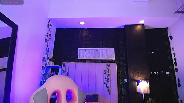 helen bunnnyx online show from 02/13/25, 08:48