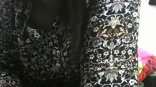 shekira99 online show from 01/21/25, 07:17