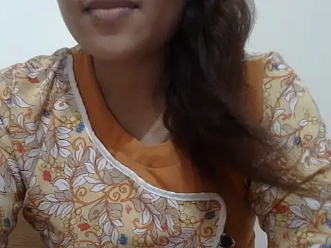 shekira99 online show from 10/02/25, 08:16