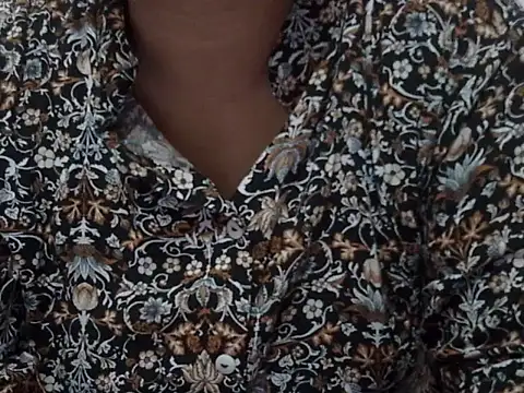 shekira99 online show from 10/12/25, 02:05