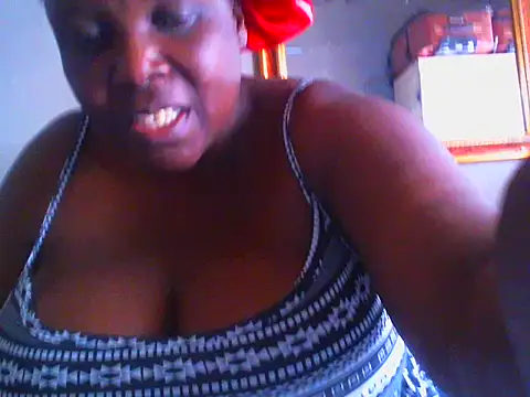 Snapshot of Grannygeexx chatting on 12/04/25, 09:29 Grannygeexx online show from 12/04/25, 09:29