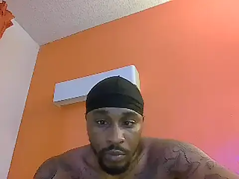 Stressreliever82 online show from 03/23/25, 05:54