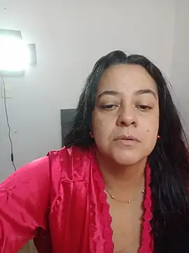 Snapshot of lucia_vonne_ chatting on 06/11/26, 06:50 lucia vonne online show from 06/11/26, 06:50