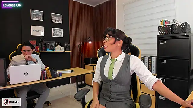 Snapshot of Office_Naughty_Girl chatting on 03/18/25, 04:59 Office Naughty Girl online show from 03/18/25, 04:59