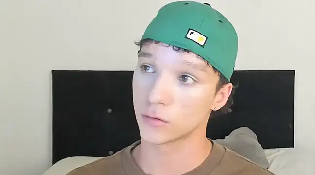 angelcortes online show from 01/29/25, 04:52