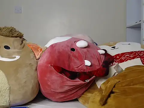 Snapshot of Sweet_nelly chatting on 12/13/25, 09:09 Sweet nelly online show from 12/13/25, 09:09